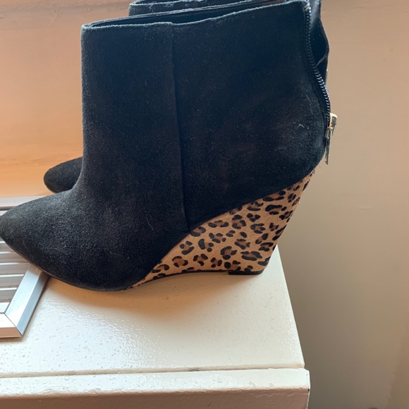 New Ava and Aiden Wedge Boots - Picture 1 of 2